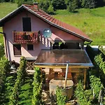 Harvest Horizon With Sauna - One Bedroom Holiday home