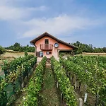 Harvest Horizon With Sauna - One Bedroom Holiday home *