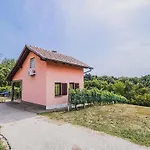 Harvest Horizon With Sauna - One Bedroom Holiday home