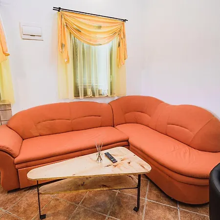 Harvest Horizon With Sauna - One Bedroom