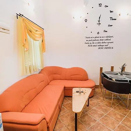 Harvest Horizon With Sauna - One Bedroom Brežice