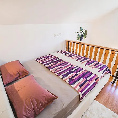 Harvest Horizon With Sauna - One Bedroom *