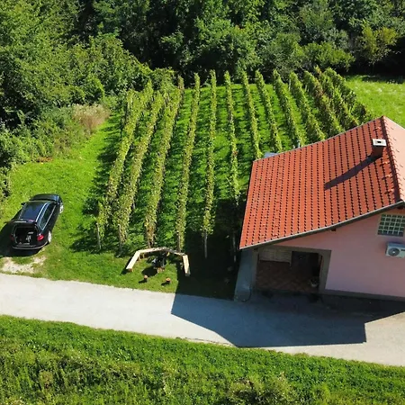 Harvest Horizon With Sauna - One Bedroom 度假居 *